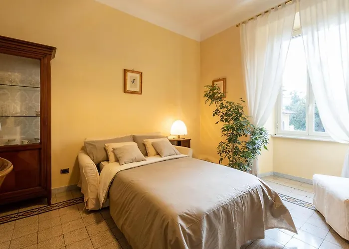 Ampio Con Vinili In Centro Storico Apartment